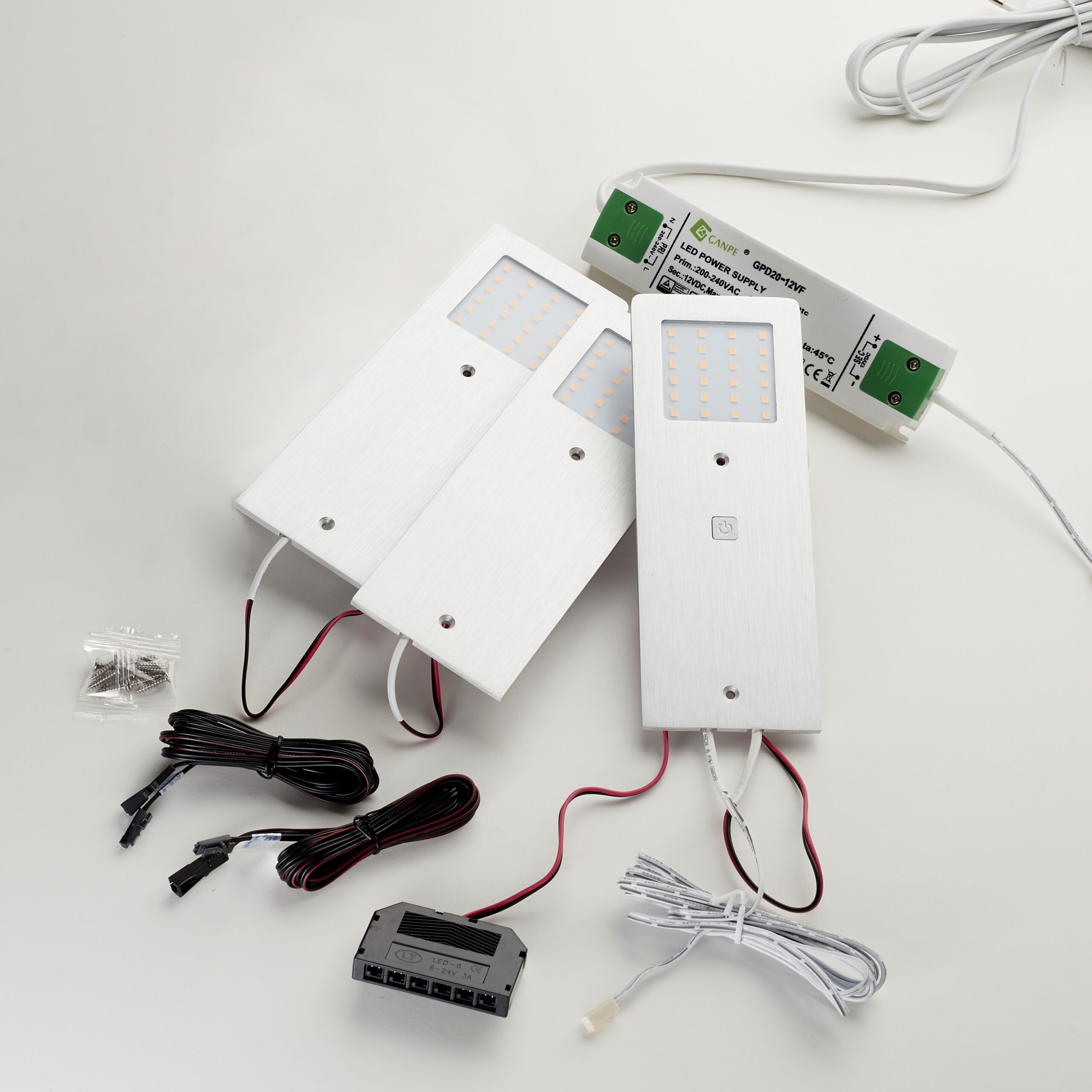 Šviestuvų STELLA komplektas (3vnt) su jungikliu